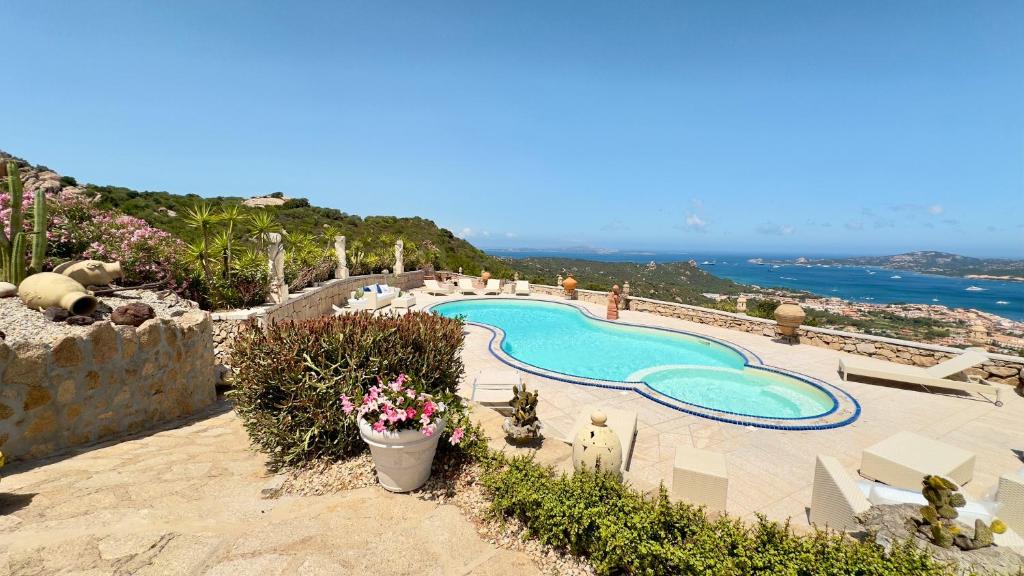 Villa Unicum - Villas Sardinia Villa Unicum - Villa Rental Sardinia